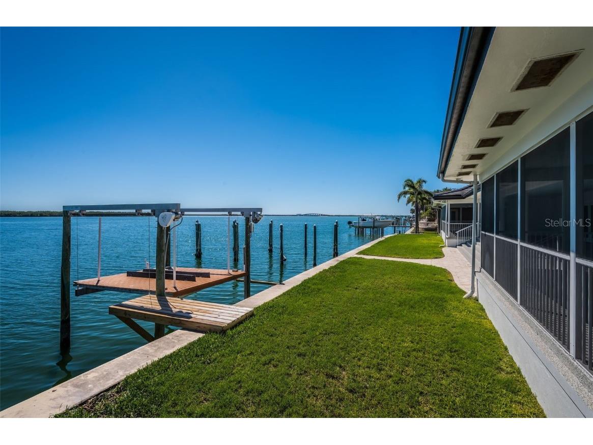 4916 62nd Avenue S Saint Petersburg FL 33715 - MAXIMO CHANNEL TB8435573 image64