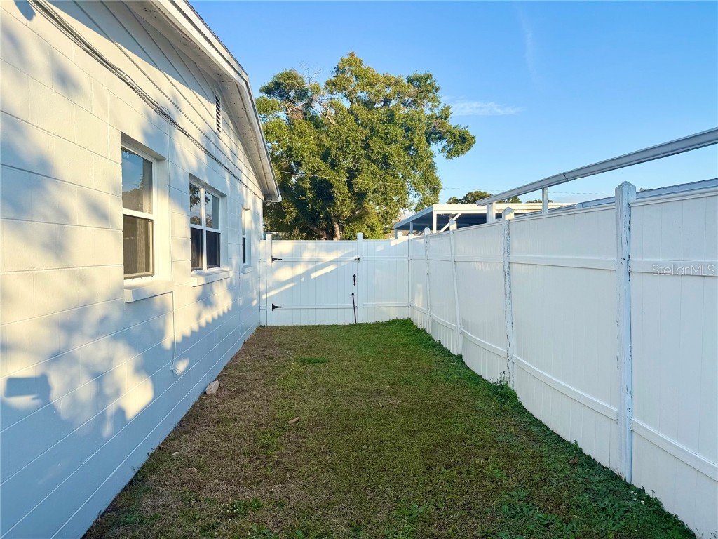 4916 Eldorado Drive Tampa FL 33615 TB8449156 image28