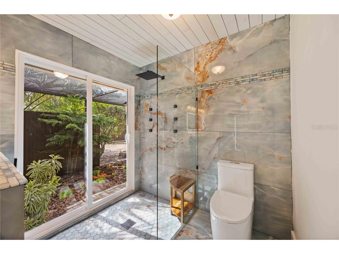 4916 Hidden Oaks Trail Sarasota FL 34232 A4648541 image13