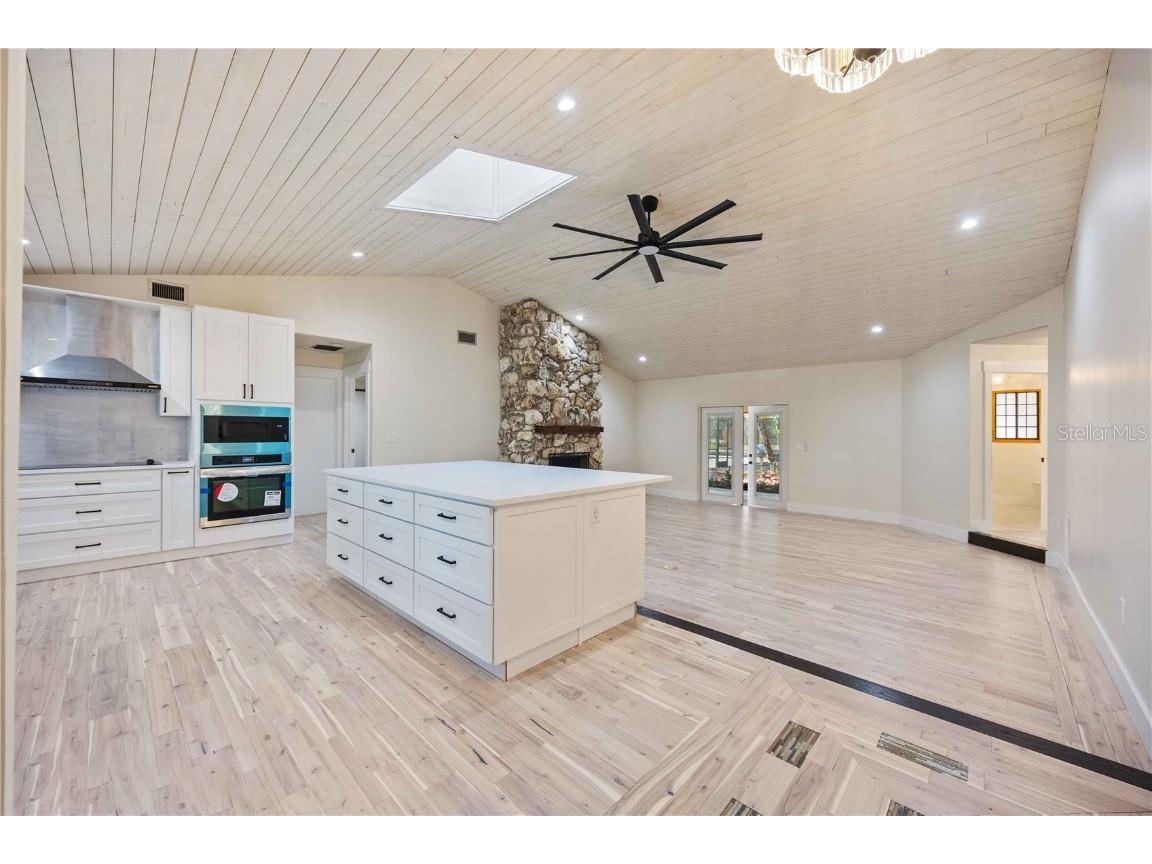 4916 Hidden Oaks Trail Sarasota FL 34232 A4648541 image2