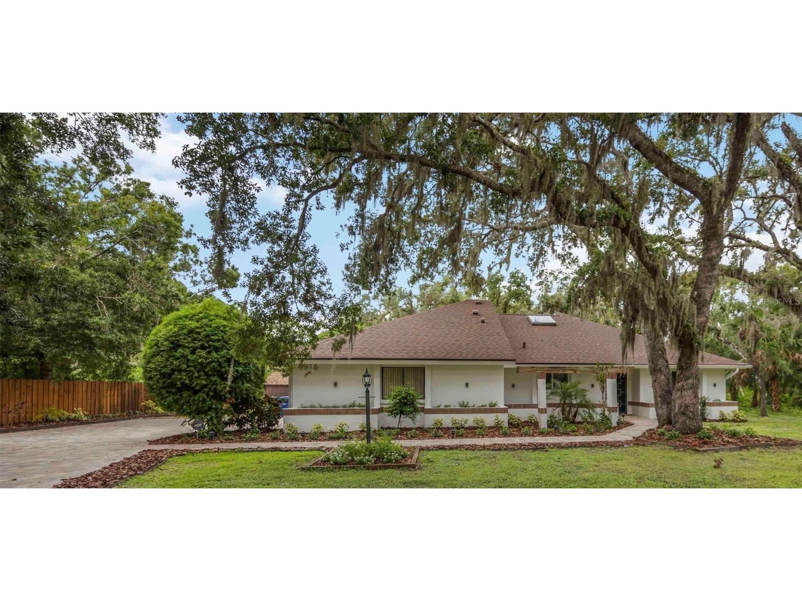 4916 Hidden Oaks Trail Sarasota FL 34232 A4648541 image34