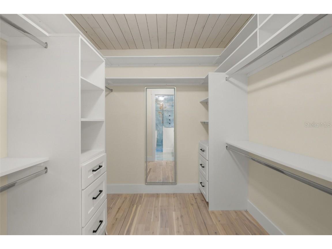 4916 Hidden Oaks Trail Sarasota FL 34232 A4676597 image14