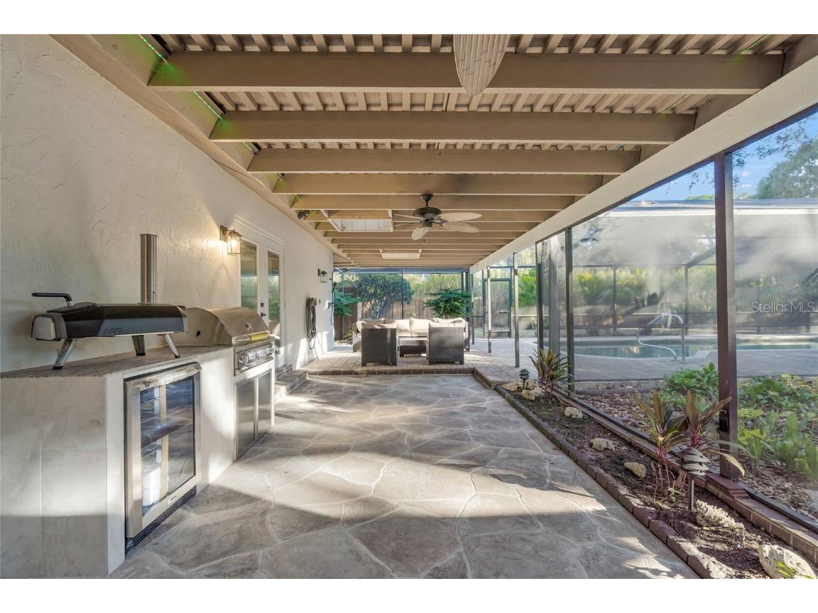 4916 Hidden Oaks Trail Sarasota FL 34232 A4676597 image17