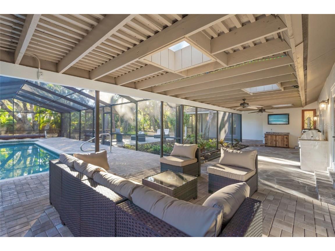 4916 Hidden Oaks Trail Sarasota FL 34232 A4676597 image20