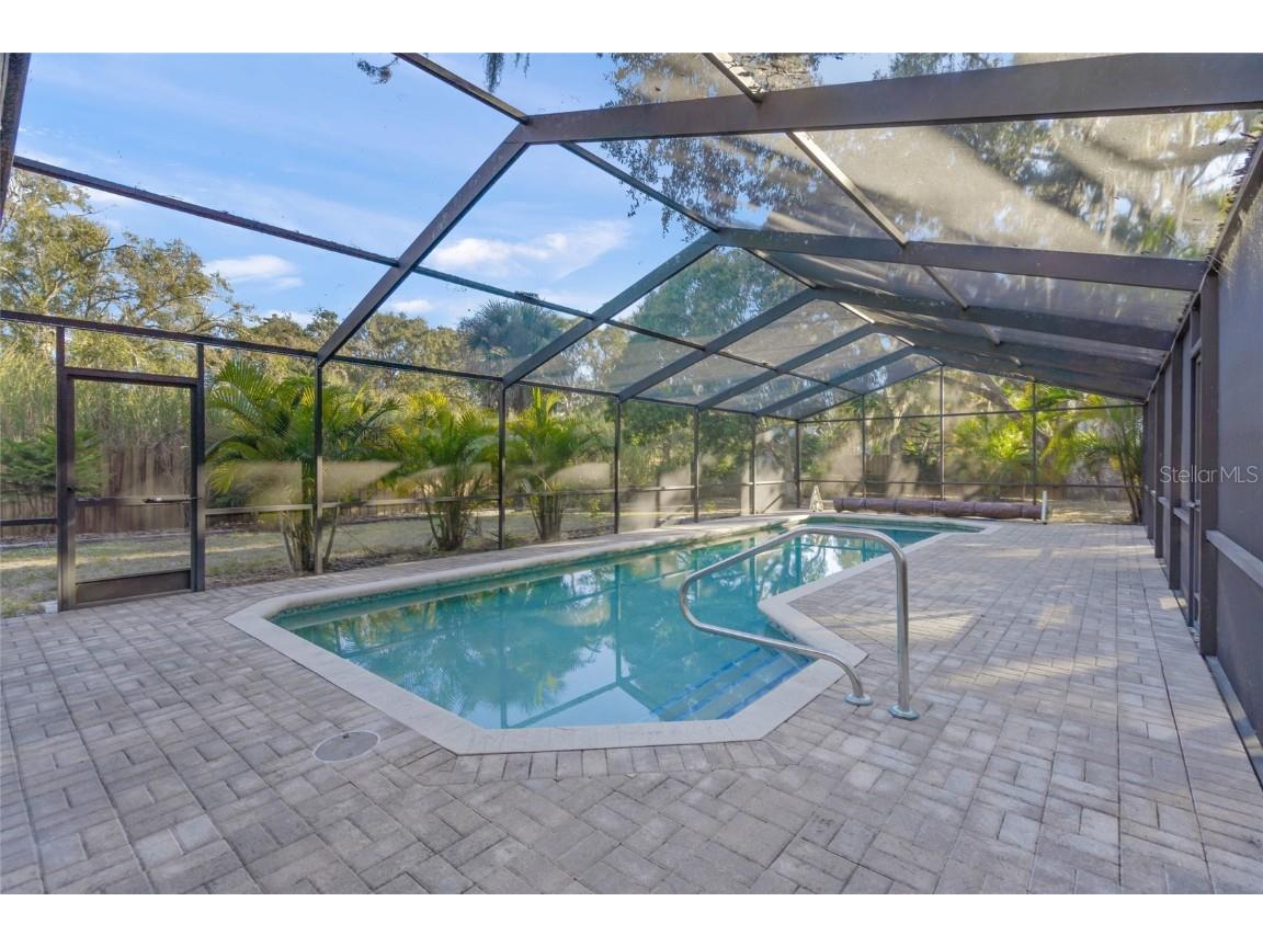 4916 Hidden Oaks Trail Sarasota FL 34232 A4676597 image22