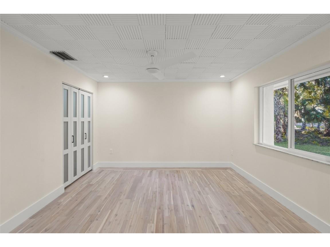 4916 Hidden Oaks Trail Sarasota FL 34232 A4676597 image28