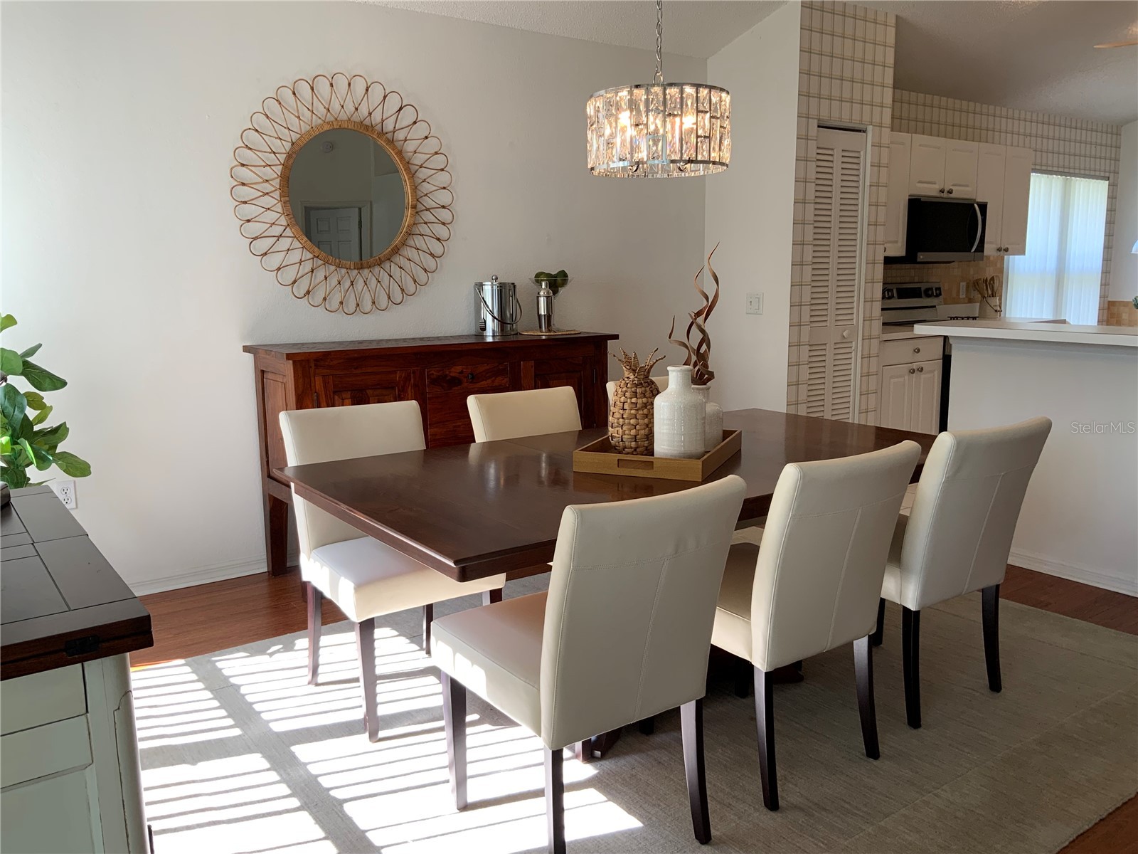 4916 Linsey Court Sarasota FL 34243 A4687682 image11