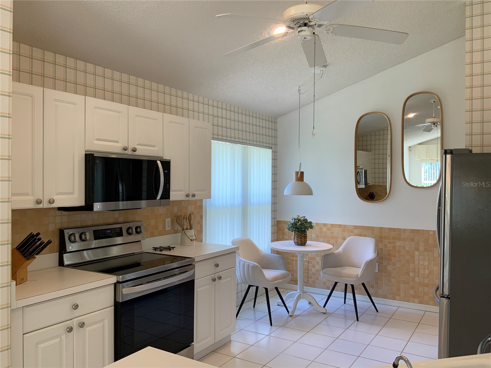 4916 Linsey Court Sarasota FL 34243 A4687682 image15
