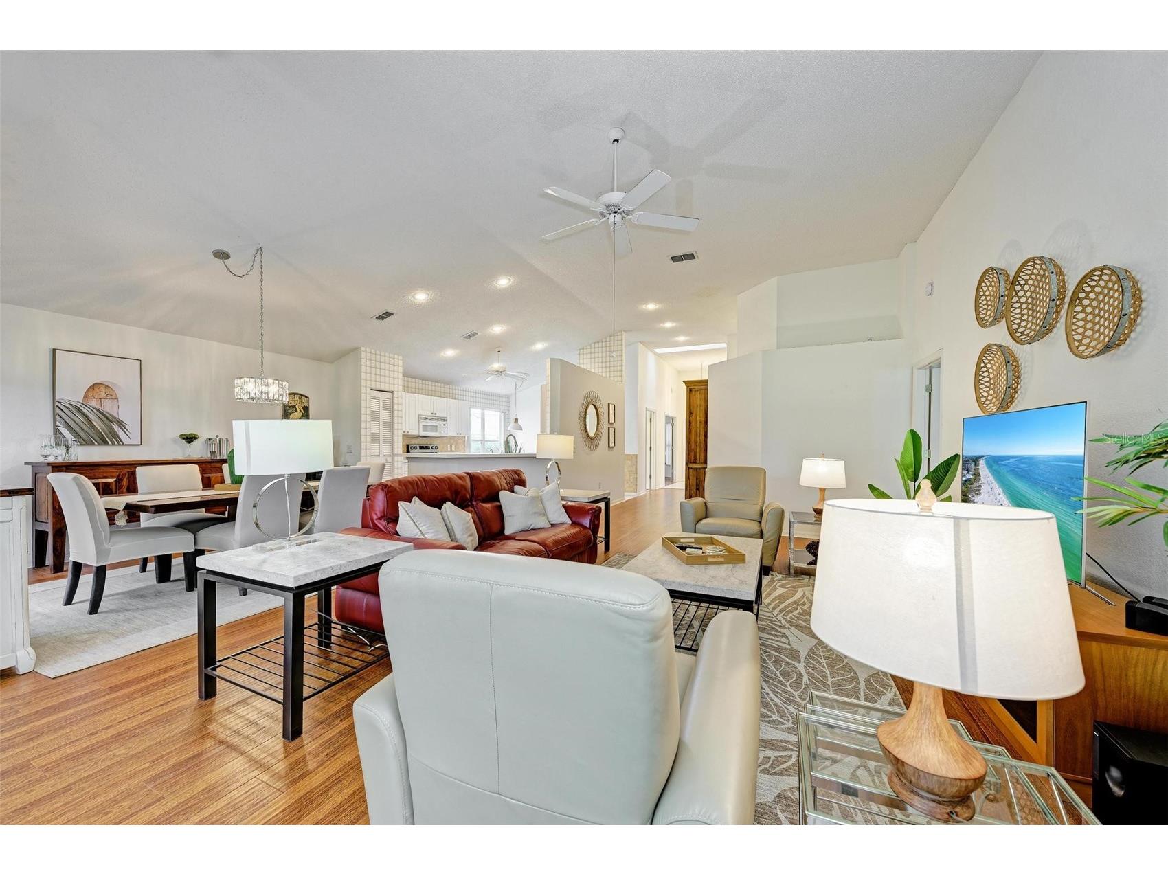 4916 Linsey Court Sarasota FL 34243 A4687682 image22