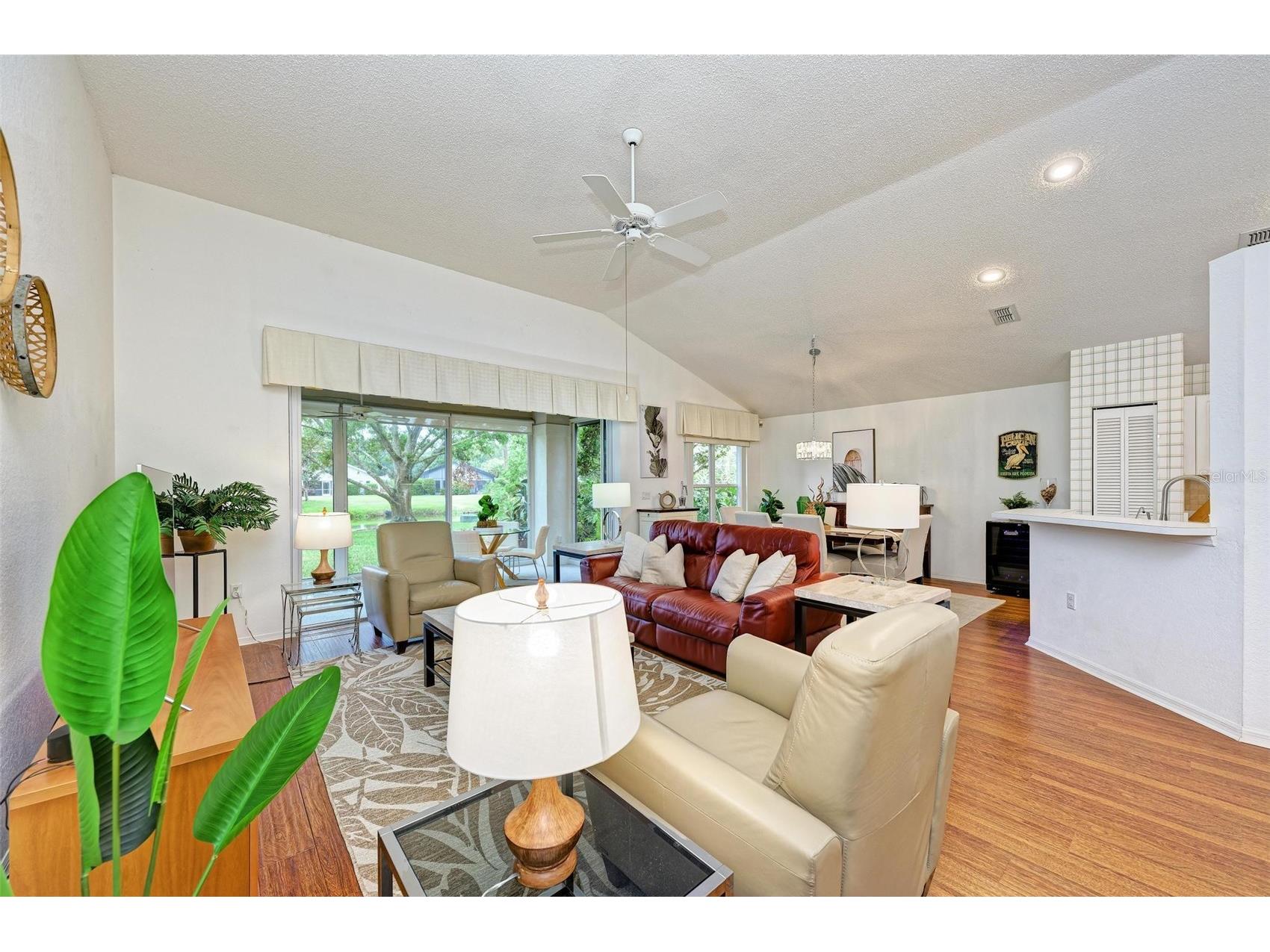 4916 Linsey Court Sarasota FL 34243 A4687682 image23