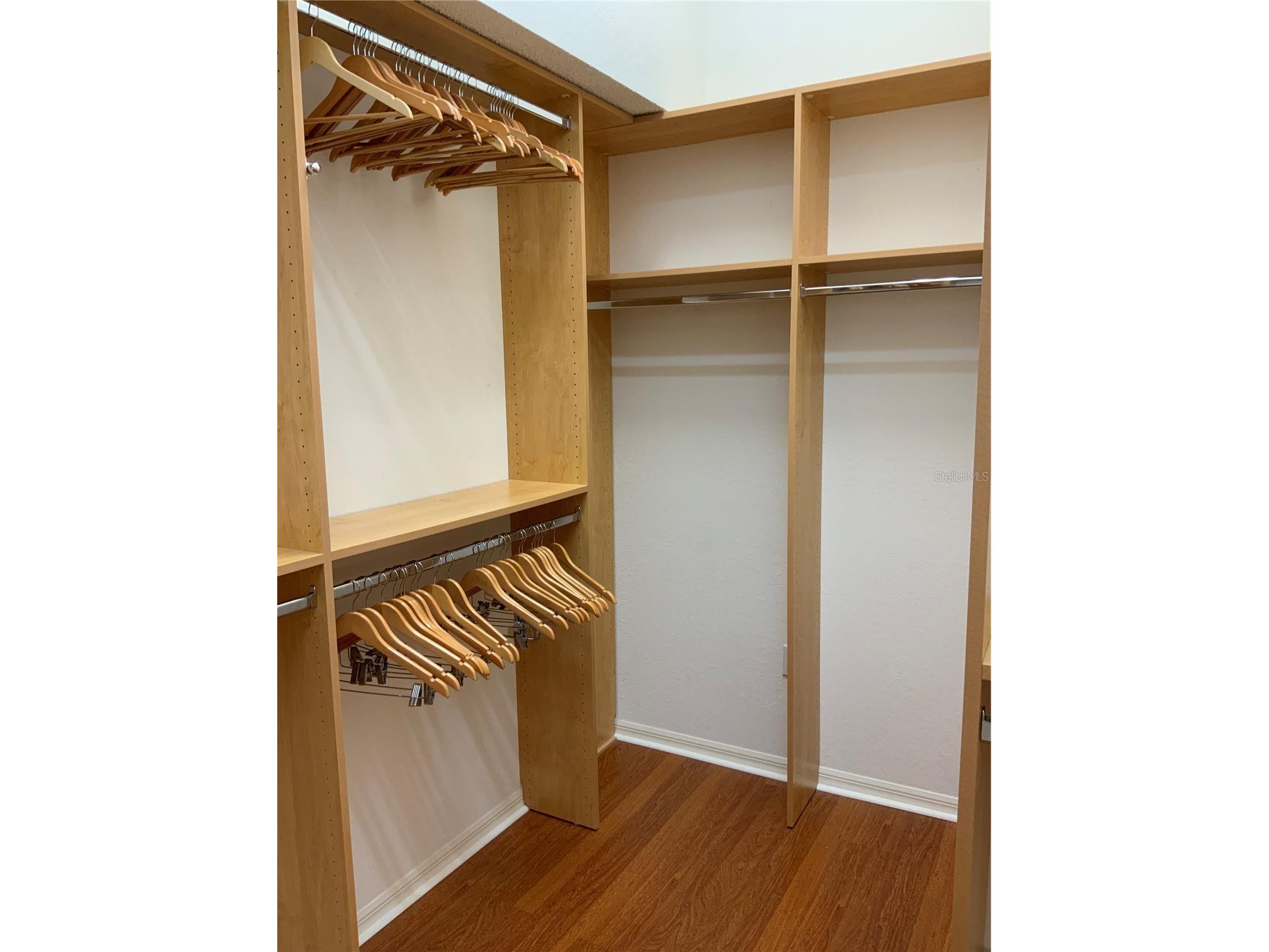 4916 Linsey Court Sarasota FL 34243 A4687682 image36