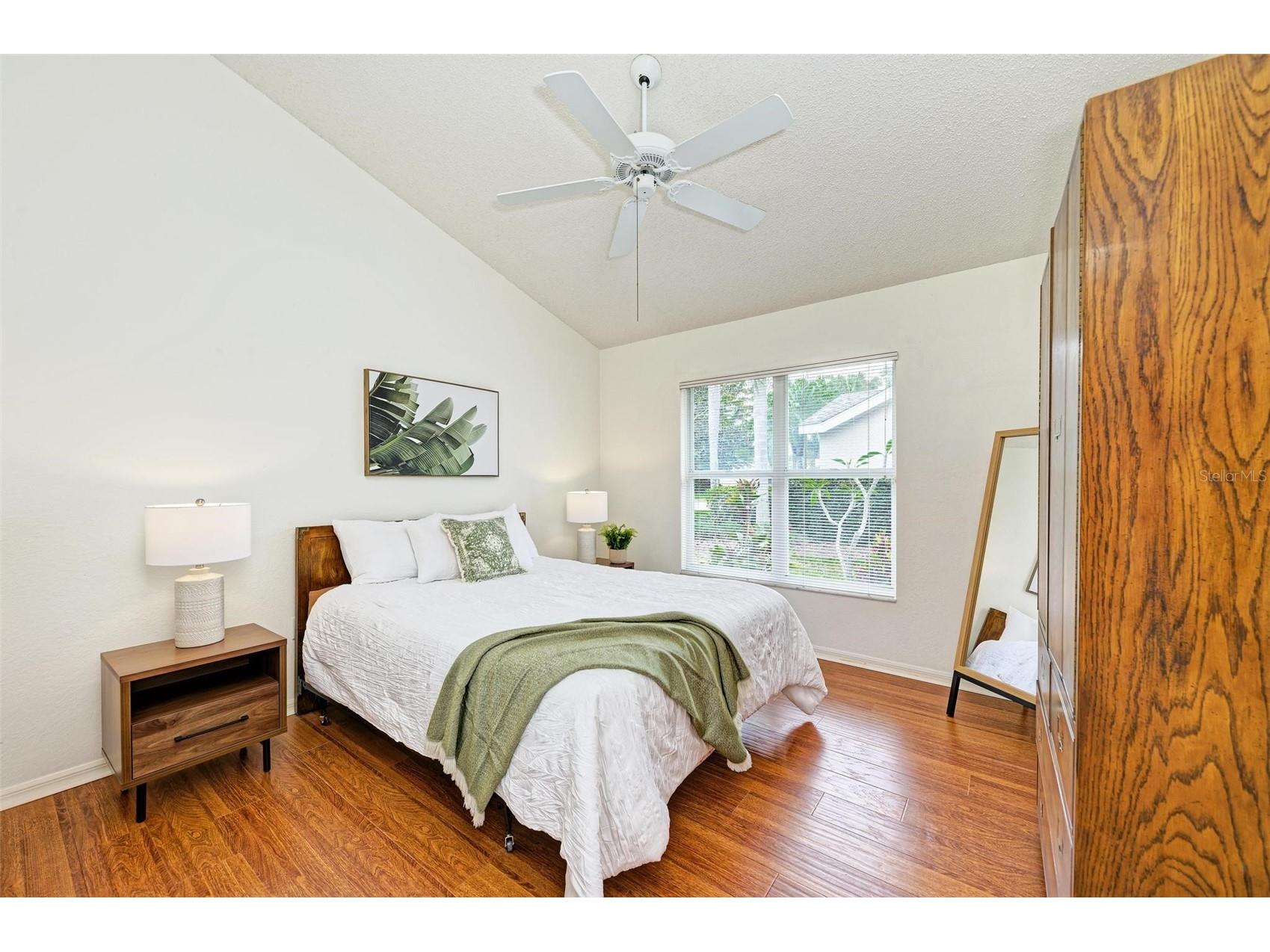 4916 Linsey Court Sarasota FL 34243 A4687682 image37