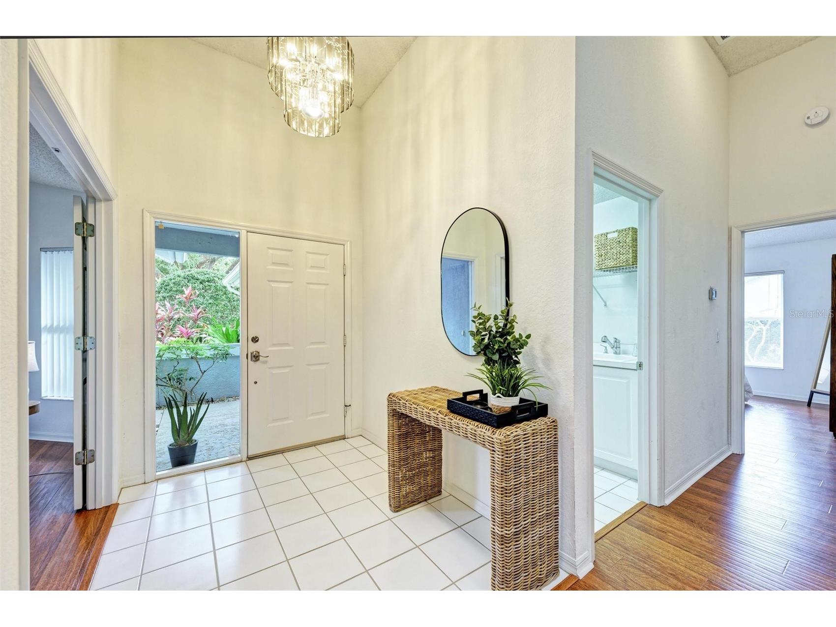 4916 Linsey Court Sarasota FL 34243 A4687682 image8