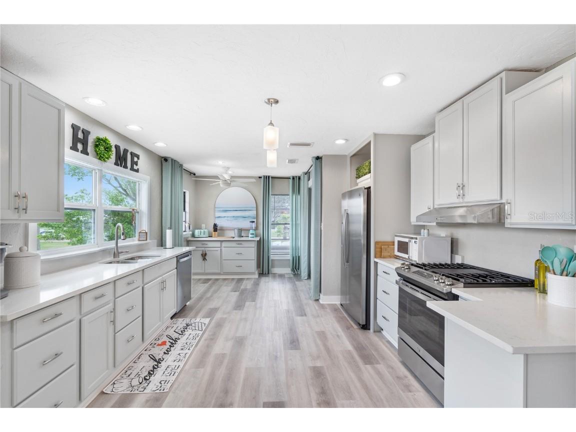 4916 Palmetto Point Drive Palmetto FL 34221 TB8393840 image4