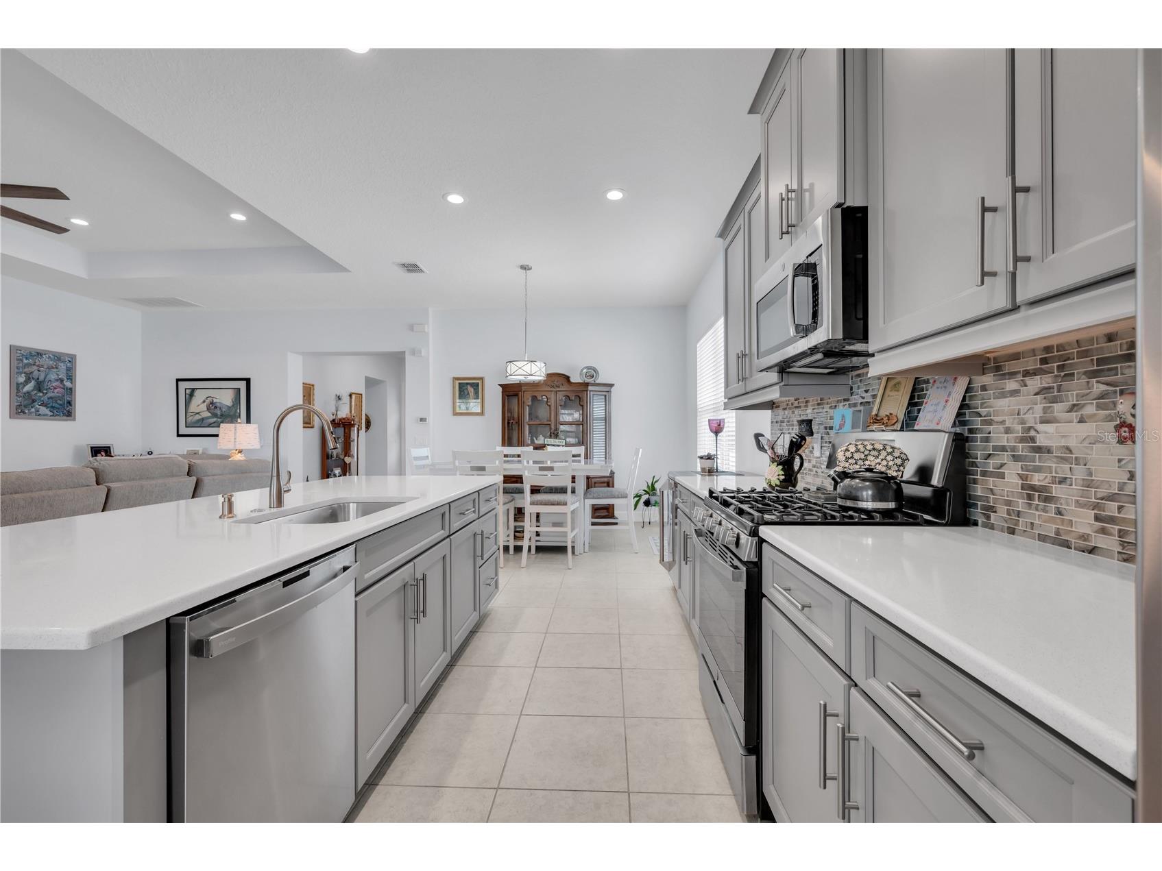 4916 Sevilla Shores Drive Wimauma FL 33598 TB8484166 image13