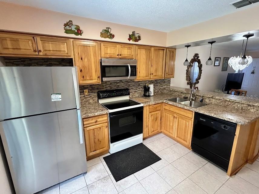 4916 Sunnybrook Drive #14 New Port Richey FL 34653 W7886813 image8