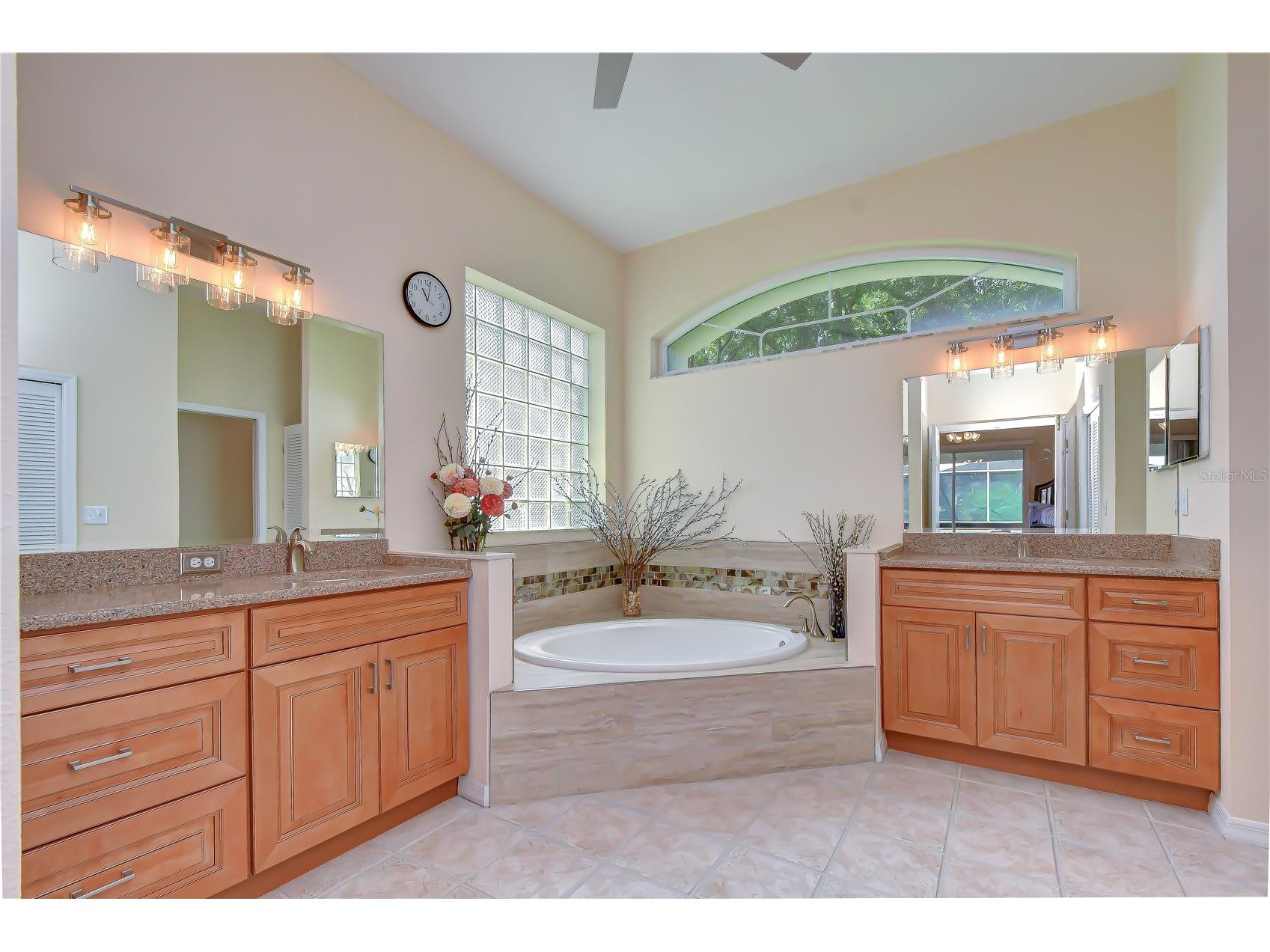4916 Willow Ridge Terrace Valrico FL 33596 TB8524820 image19