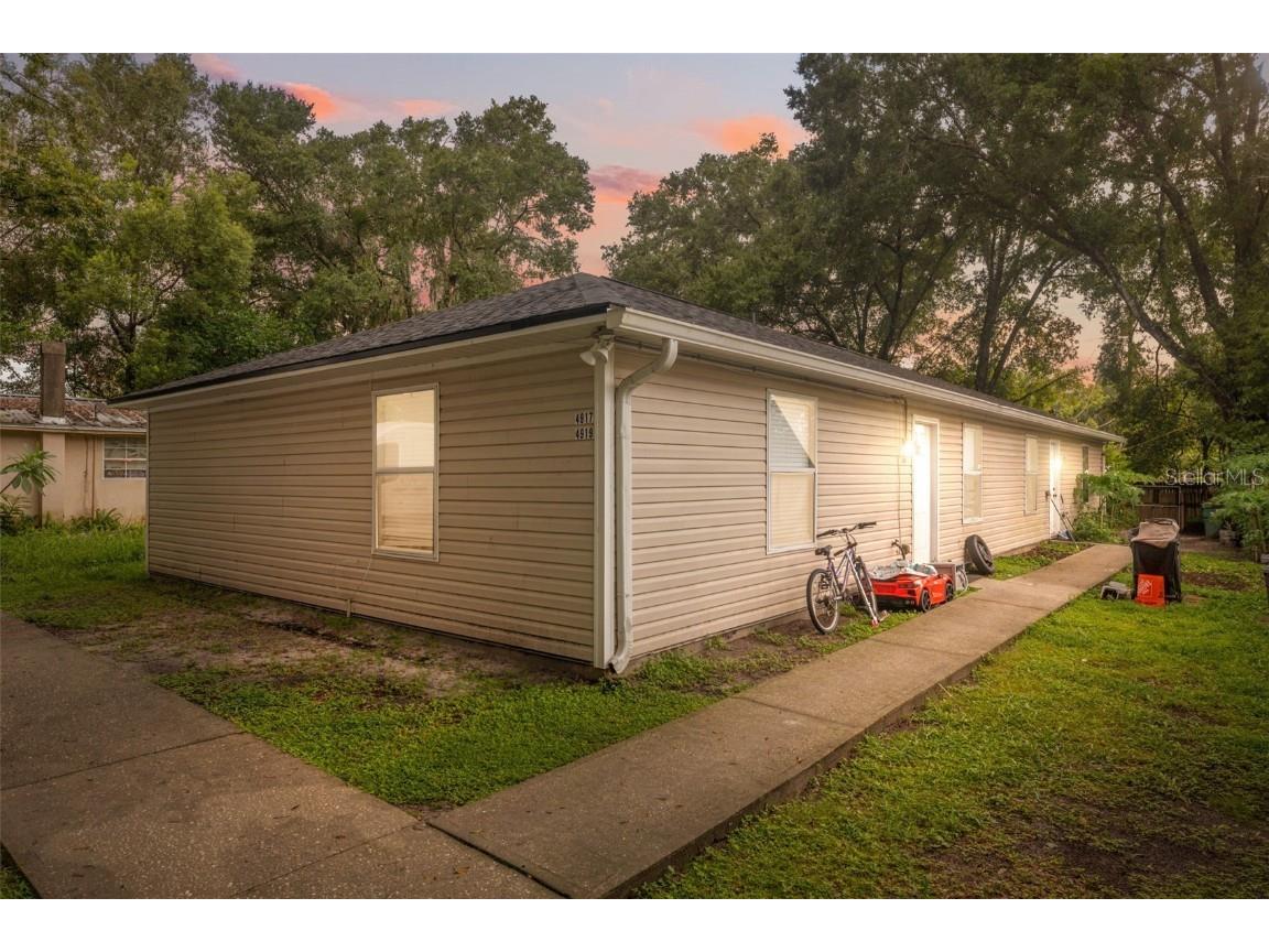 4917 18th Street Zephyrhills FL 33542 TB8422069 image1