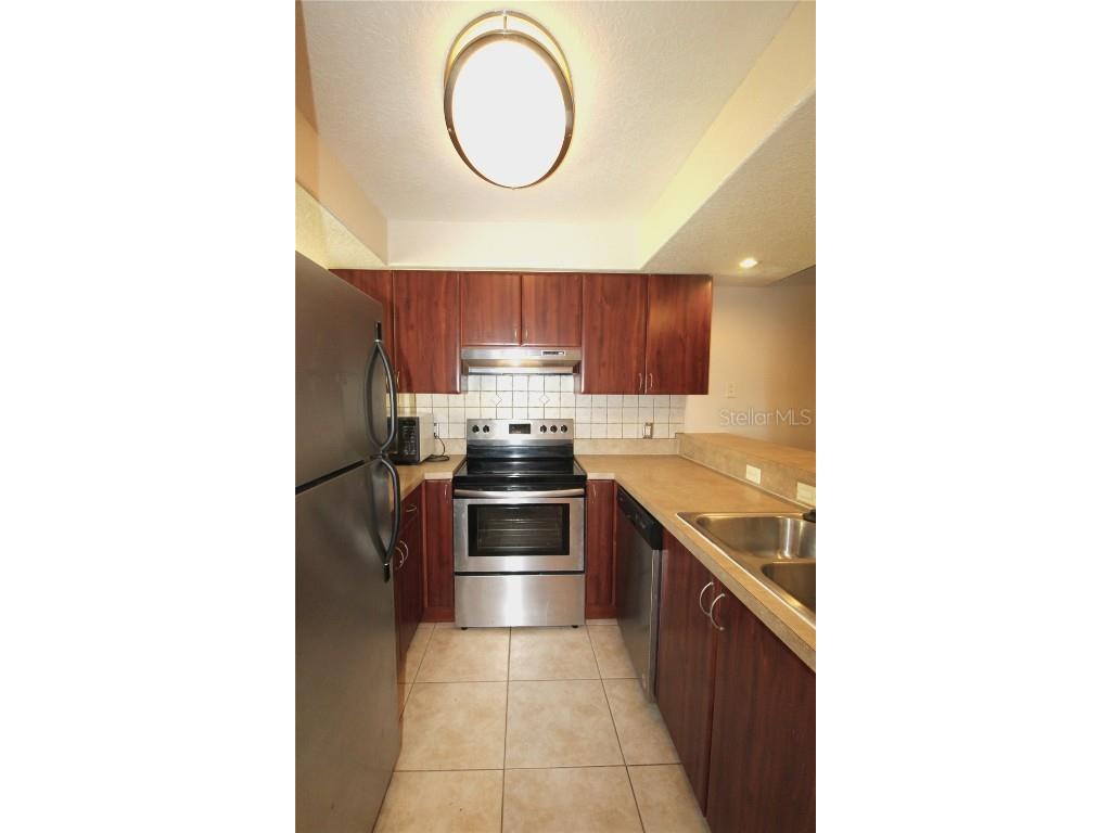 4917 25th Street W #102 Bradenton FL 34207 A4656892 image2