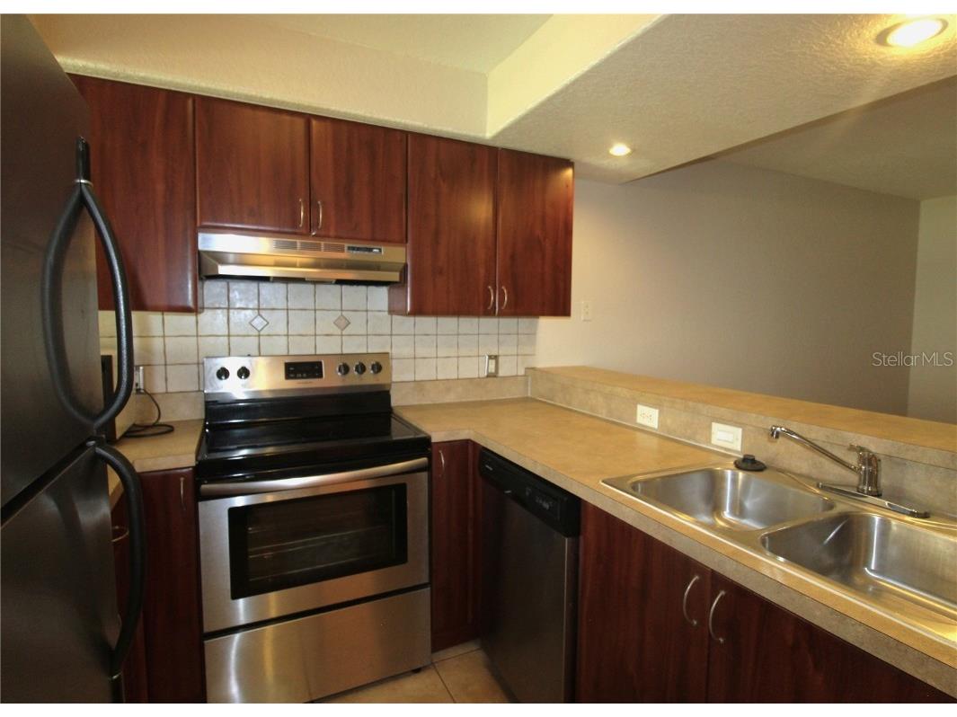 4917 25th Street W #102 Bradenton FL 34207 A4656892 image3