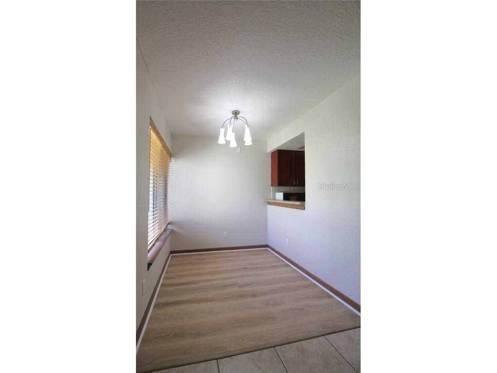 4917 25th Street W #102 Bradenton FL 34207 A4656892 image6