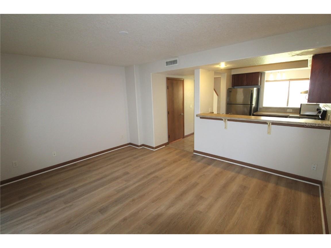 4917 25th Street W #102 Bradenton FL 34207 A4656892 image9