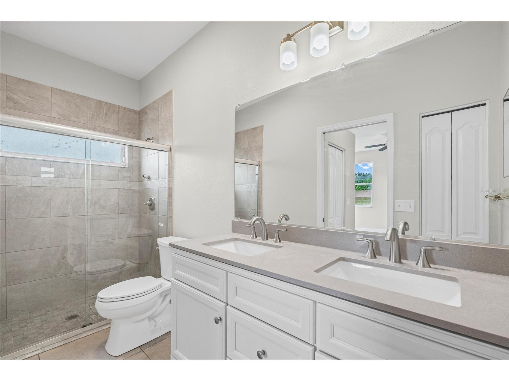 4917 79th Street E Bradenton FL 34203 A4691180 image32