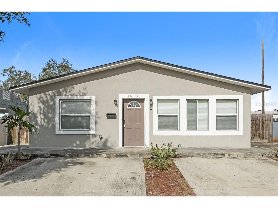 4917 Emerson Avenue S Saint Petersburg FL 33707 O6366182 image1