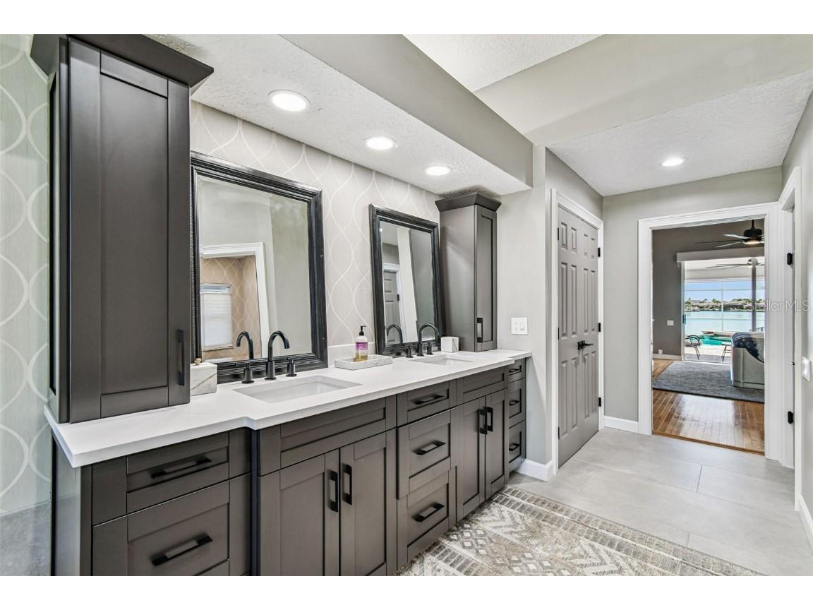 4918 E Longboat Boulevard Tampa FL 33615 TB8434942 image51