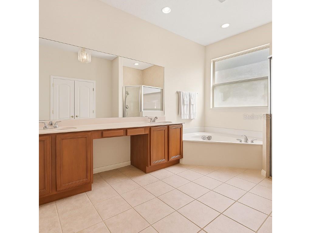 4918 Oakway Drive Saint Cloud FL 34771 O6293644 image37