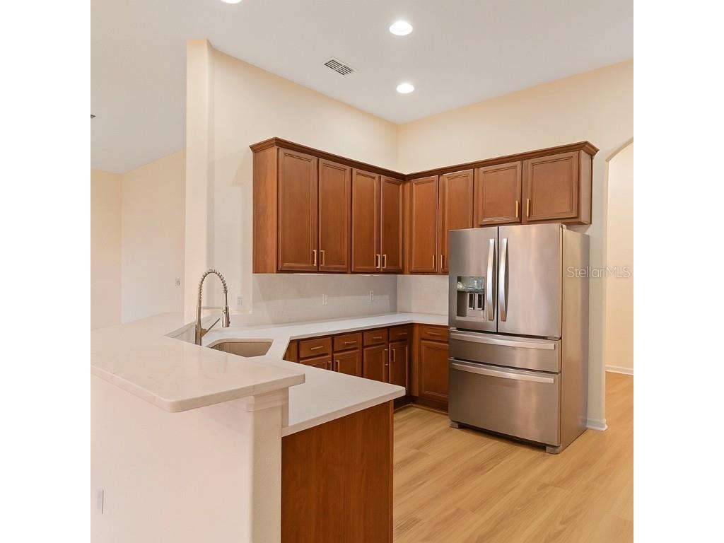 4918 Oakway Drive Saint Cloud FL 34771 O6293644 image4