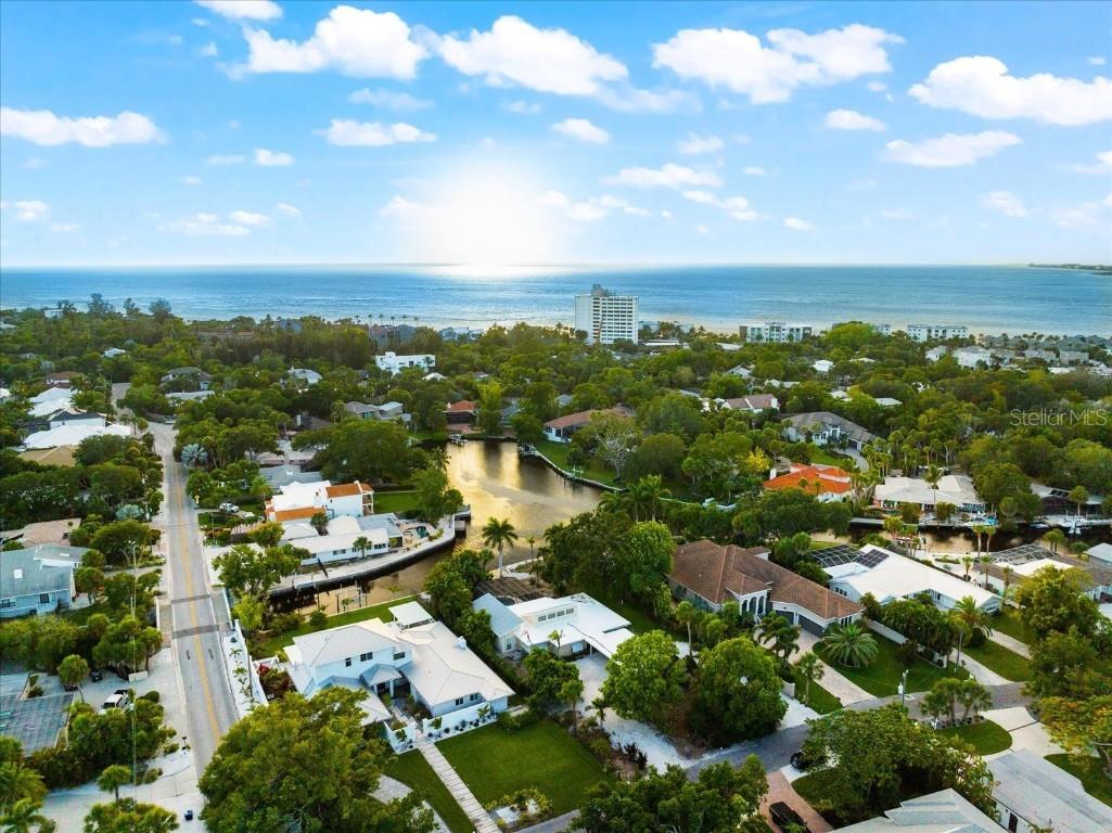 4918 Primrose Path Sarasota FL 34242 A4616331 image1