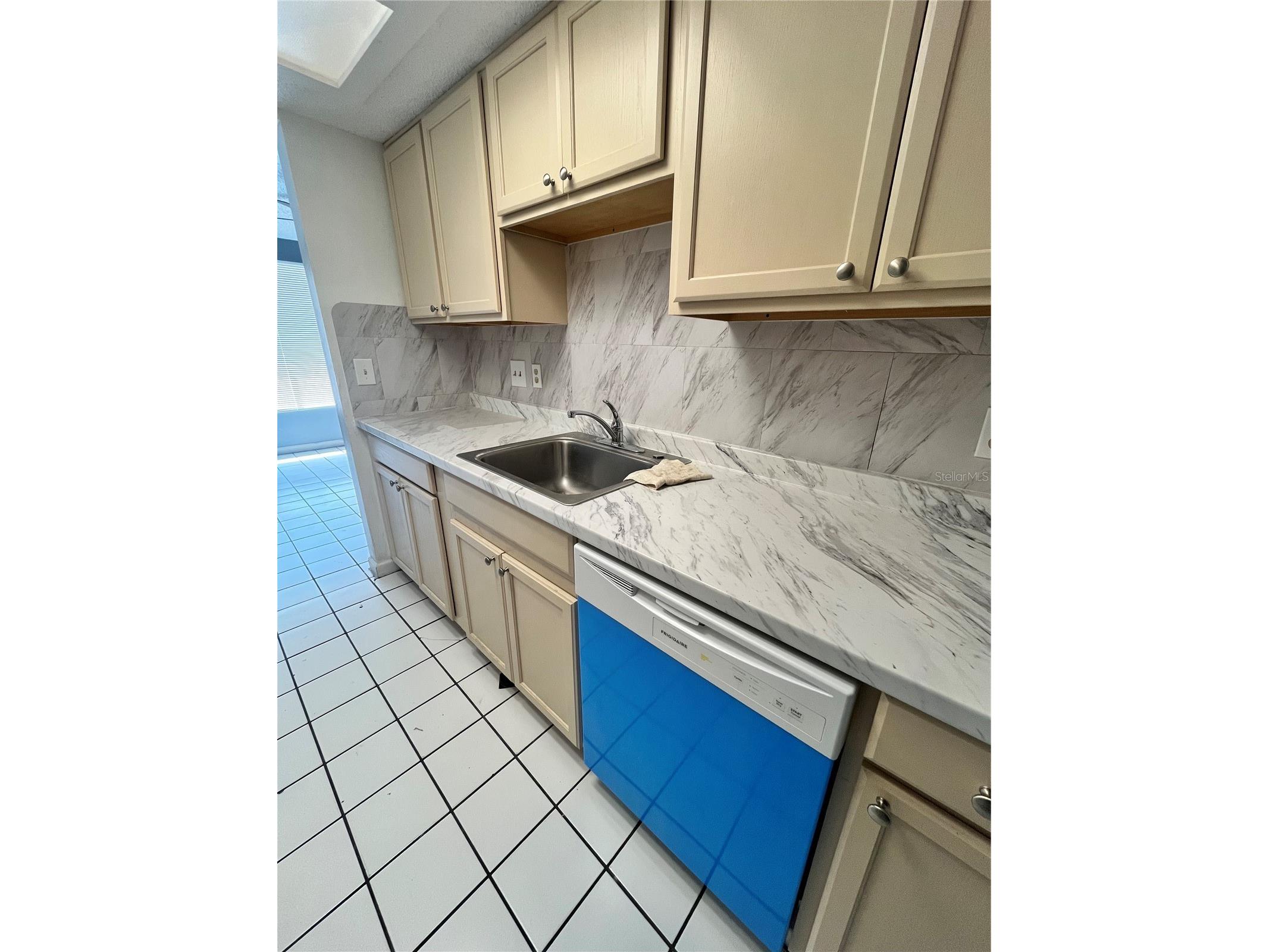 4918 Silver Oaks Village #F Orlando FL 32808 O6394190 image8