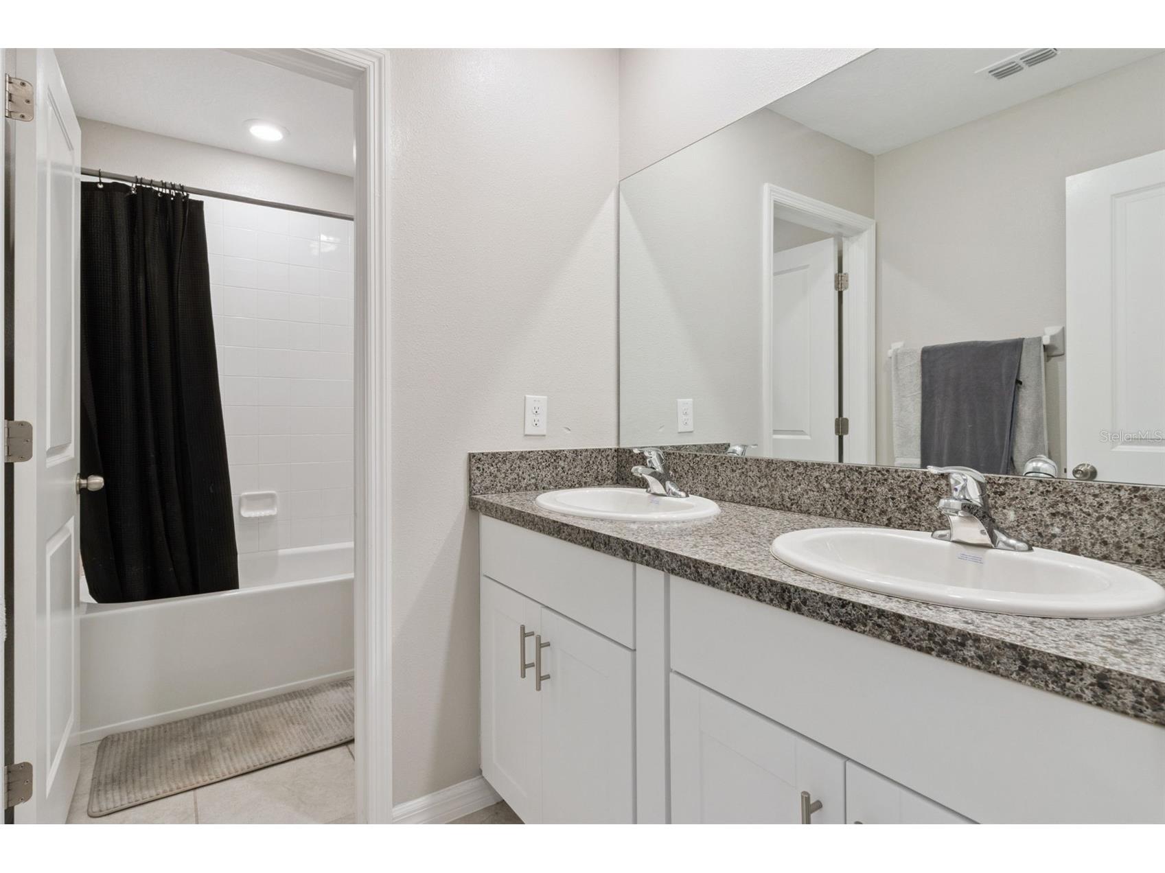 4918 Wild Senna Boulevard Tampa FL 33619 O6414271 image38