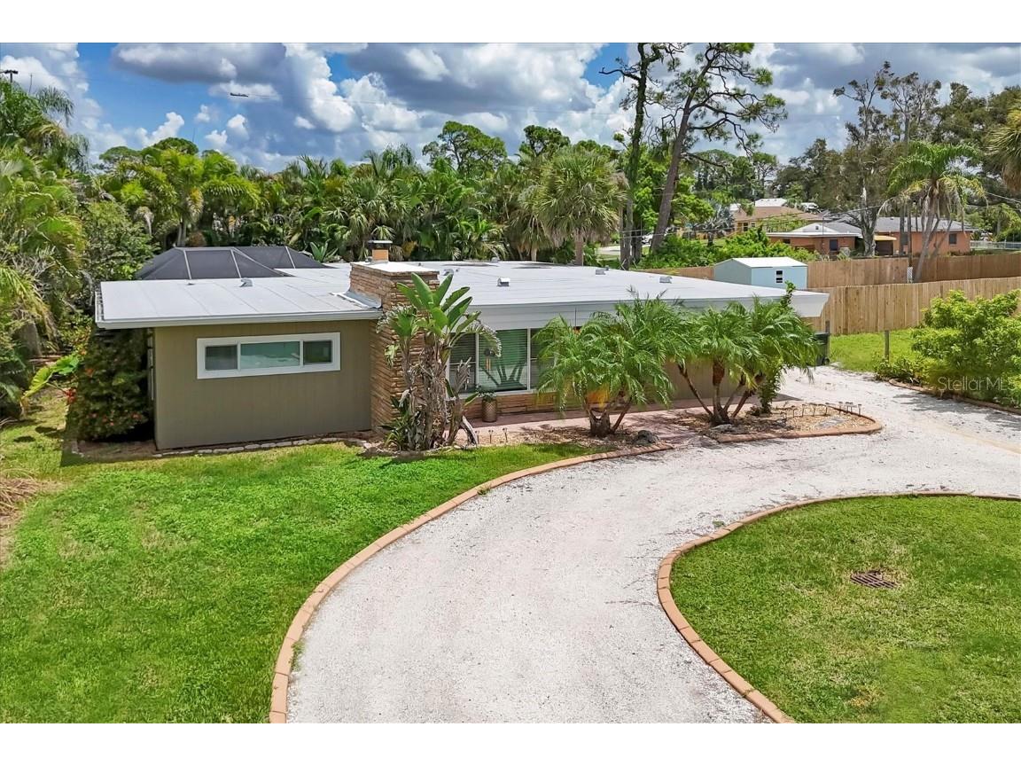 4919 Lemon Bay Drive Venice FL 34293 A4662270 image2