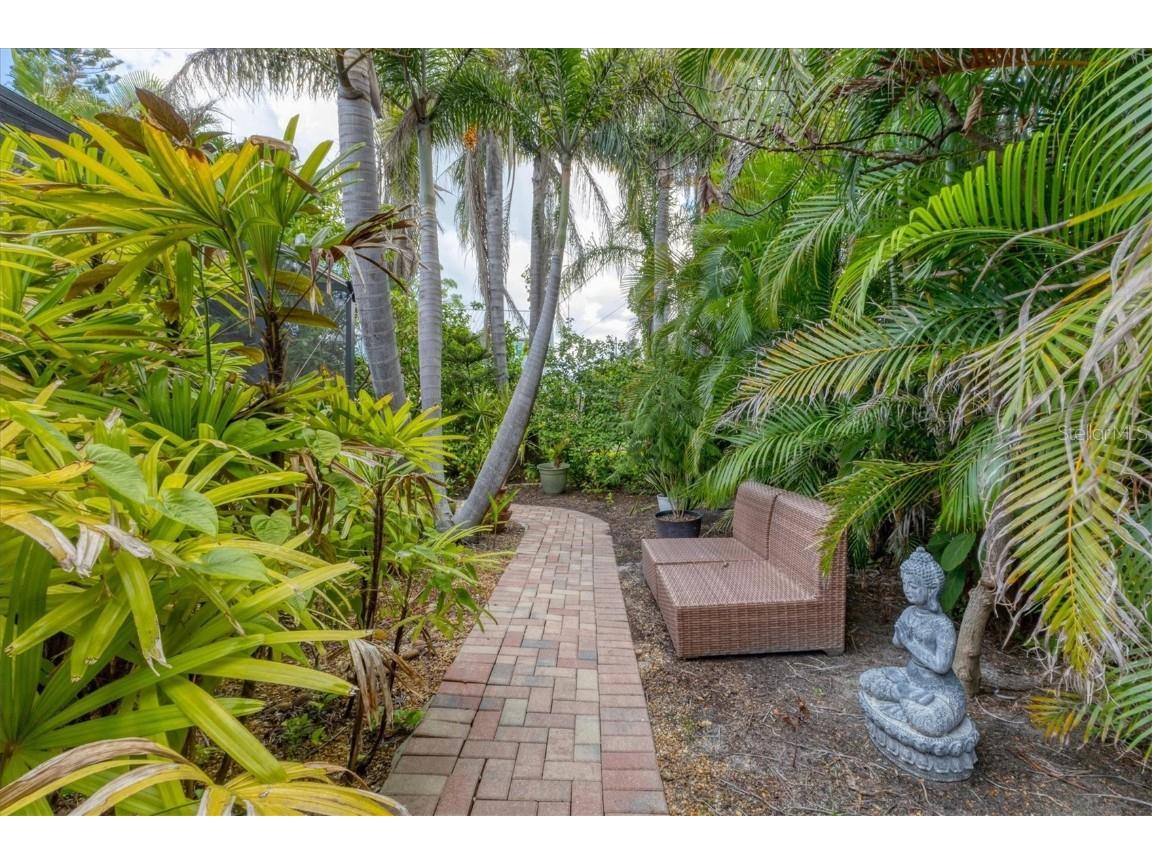 4919 Lemon Bay Drive Venice FL 34293 A4662270 image36