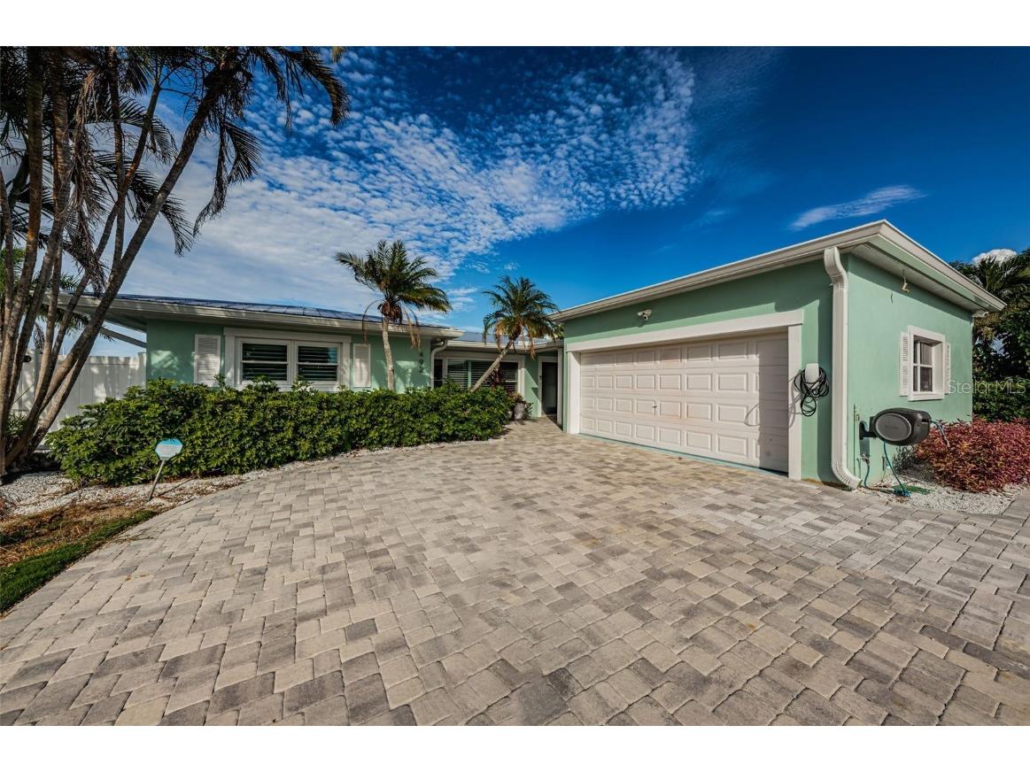 492 20th Avenue Indian Rocks Beach FL 33785 - CLEARWATER HARBOR U8216341 image1