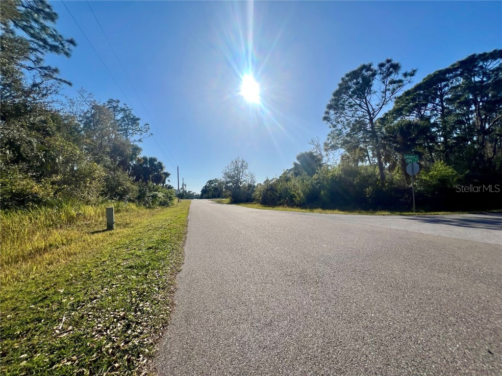 492 Cory Street Port Charlotte FL 33953 C7506812 image4