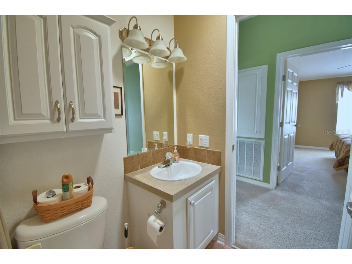 492 Lakeside Ranch Circle Winter Haven FL 33881 - LAKE HENRY P4936182 image32