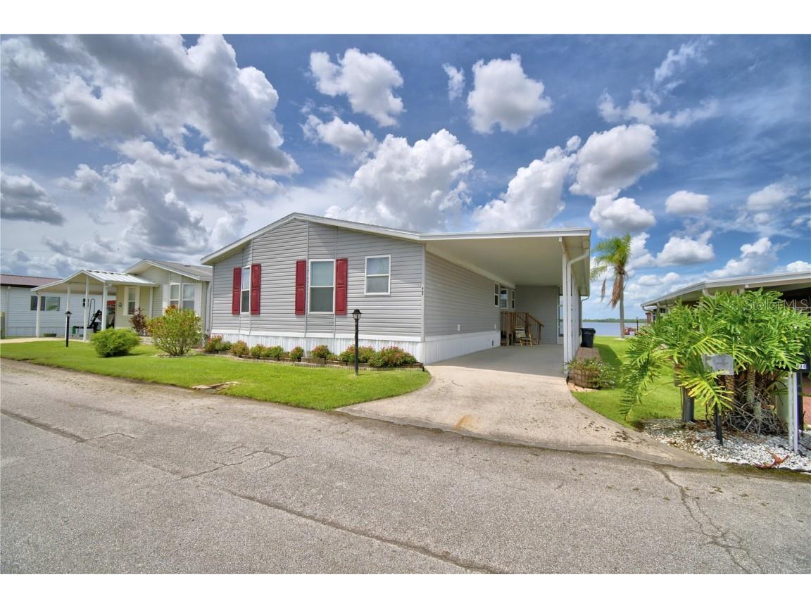 492 Lakeside Ranch Circle Winter Haven FL 33881 - LAKE HENRY P4936182 image49