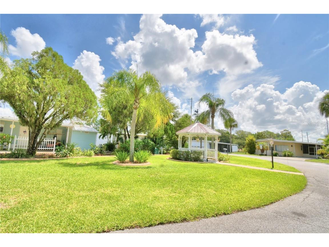 492 Lakeside Ranch Circle Winter Haven FL 33881 - LAKE HENRY P4936182 image53