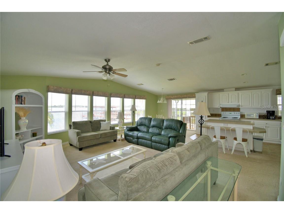 492 Lakeside Ranch Circle Winter Haven FL 33881 - LAKE HENRY P4936182 image7