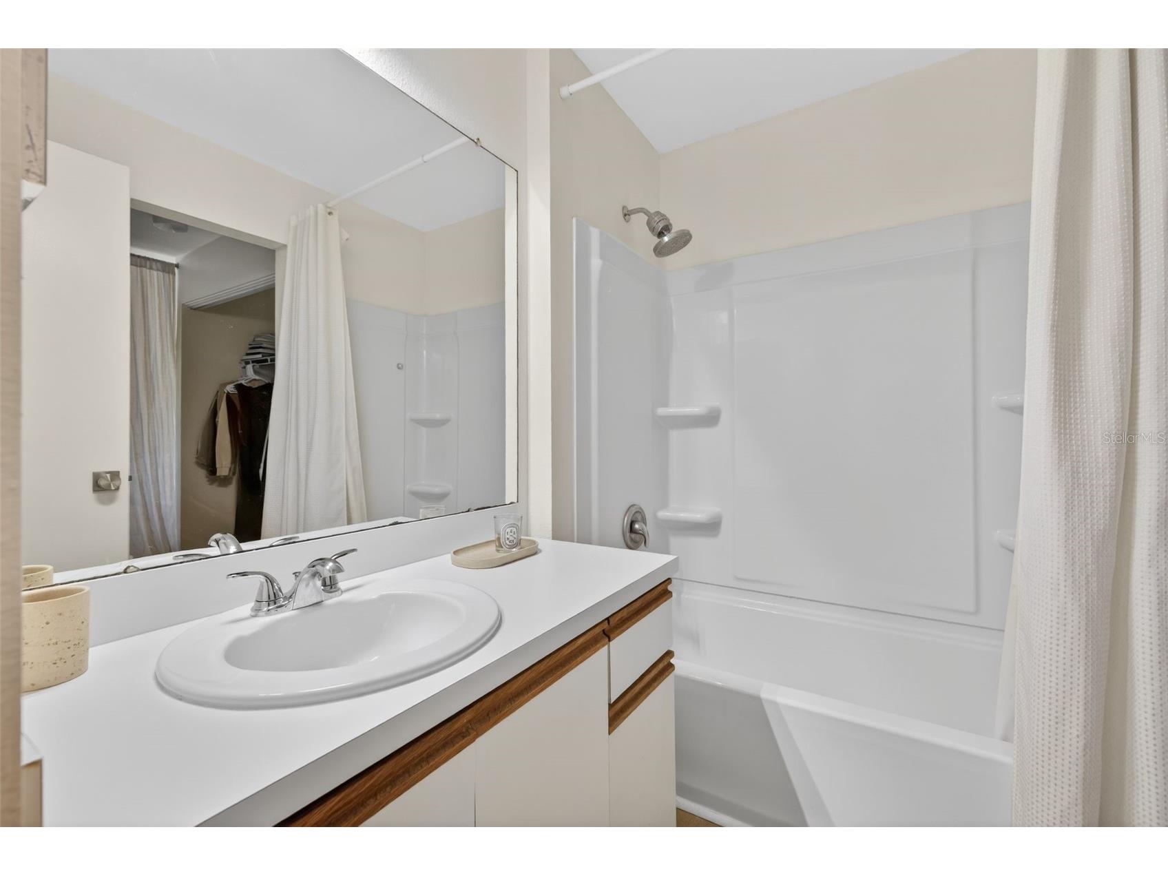 492 Santa Cruz Place NE #E Saint Petersburg FL 33703 TB8493396 image16