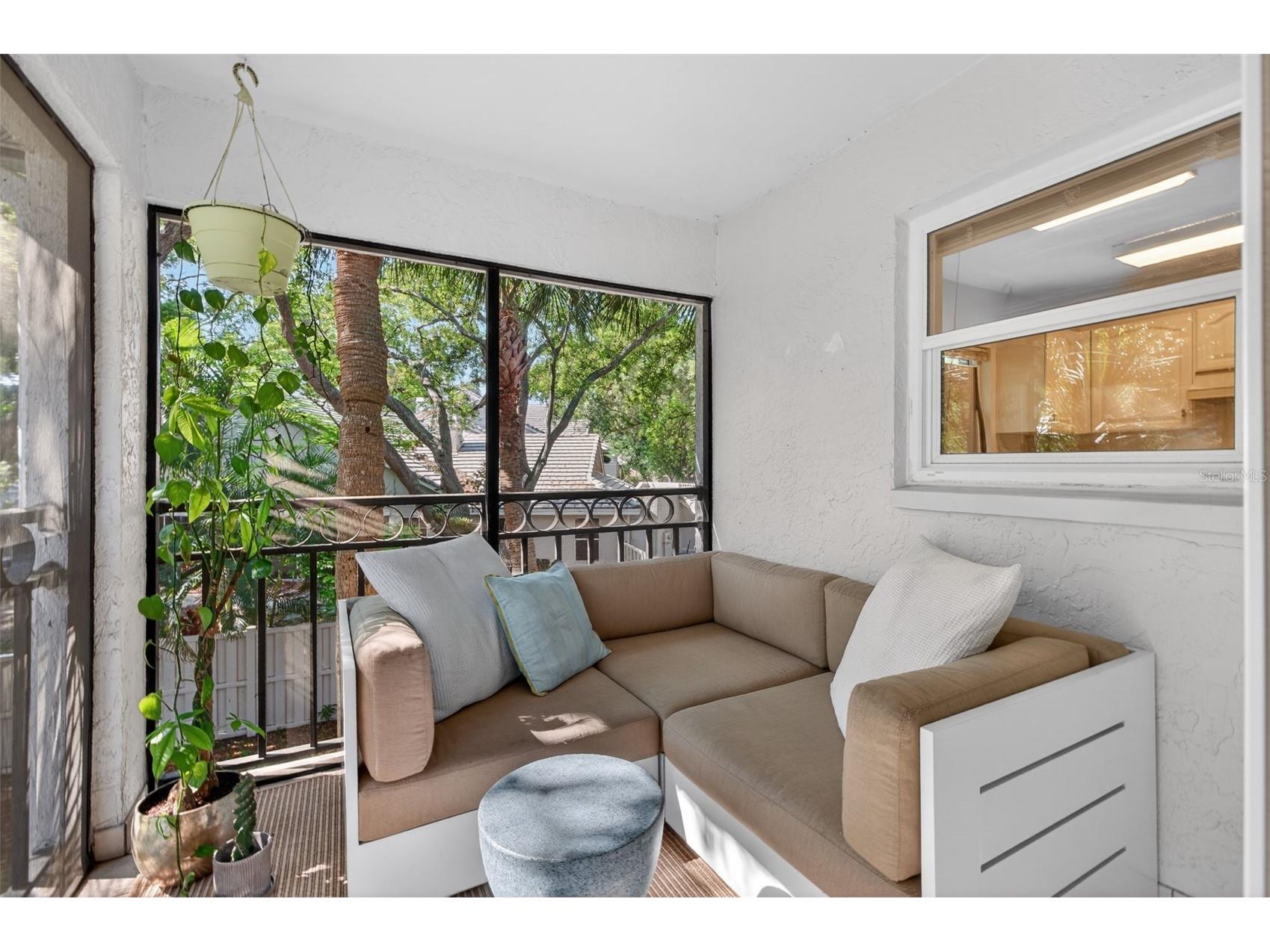 492 Santa Cruz Place NE #E Saint Petersburg FL 33703 TB8493396 image21