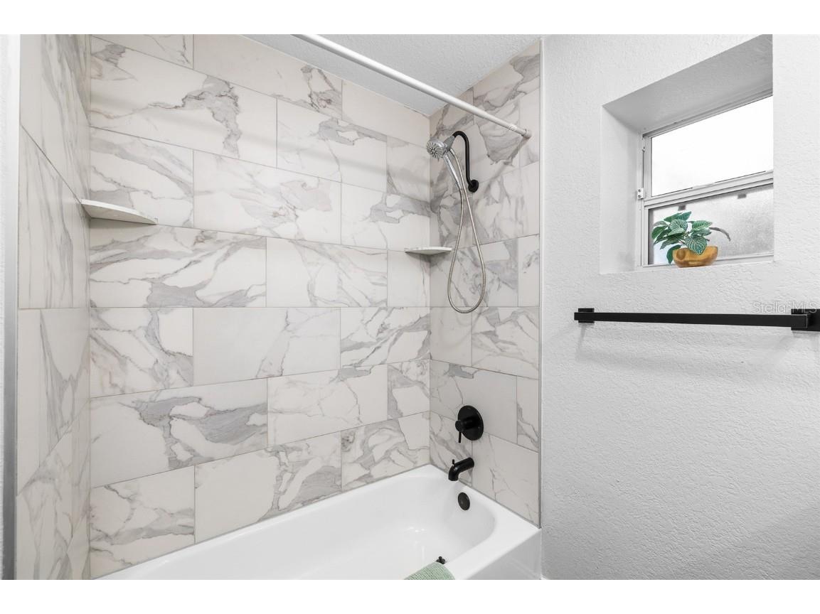 4920 30th Avenue N Saint Petersburg FL 33710 TB8422673 image20