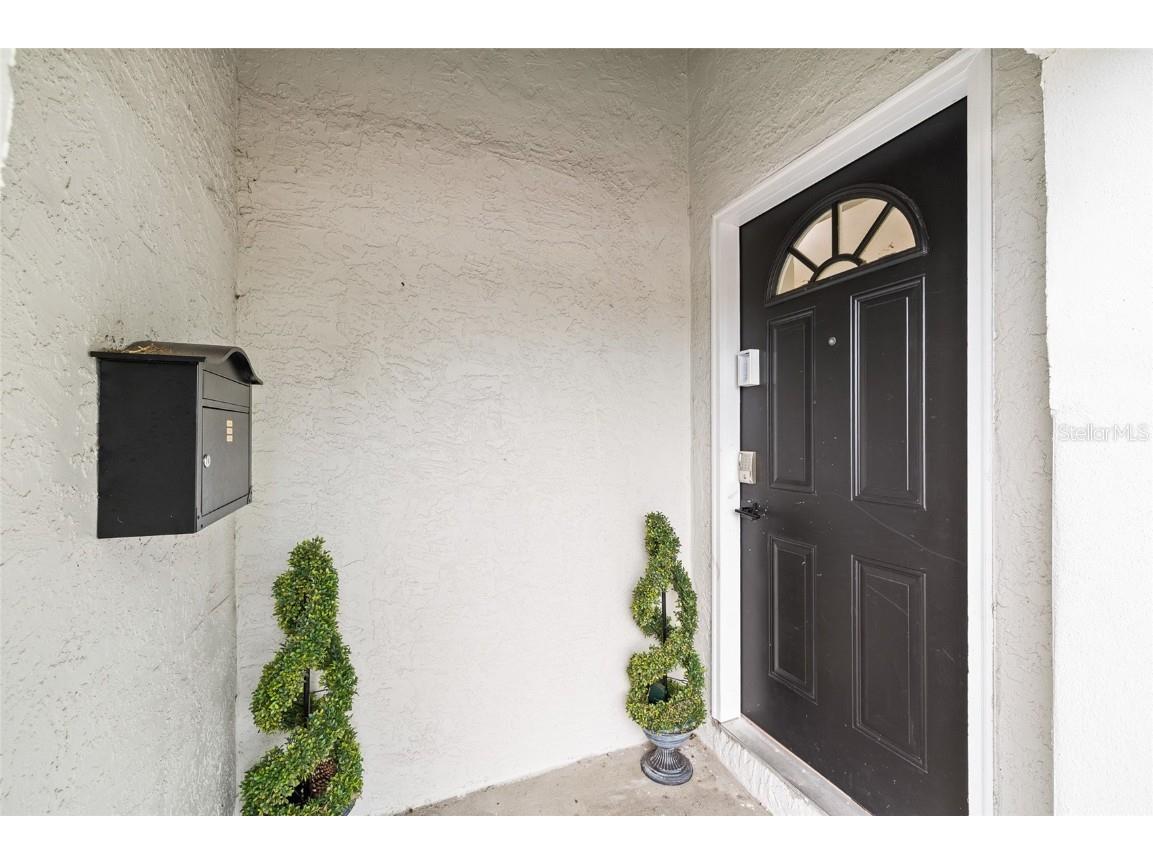 4920 30th Avenue N Saint Petersburg FL 33710 TB8422673 image4