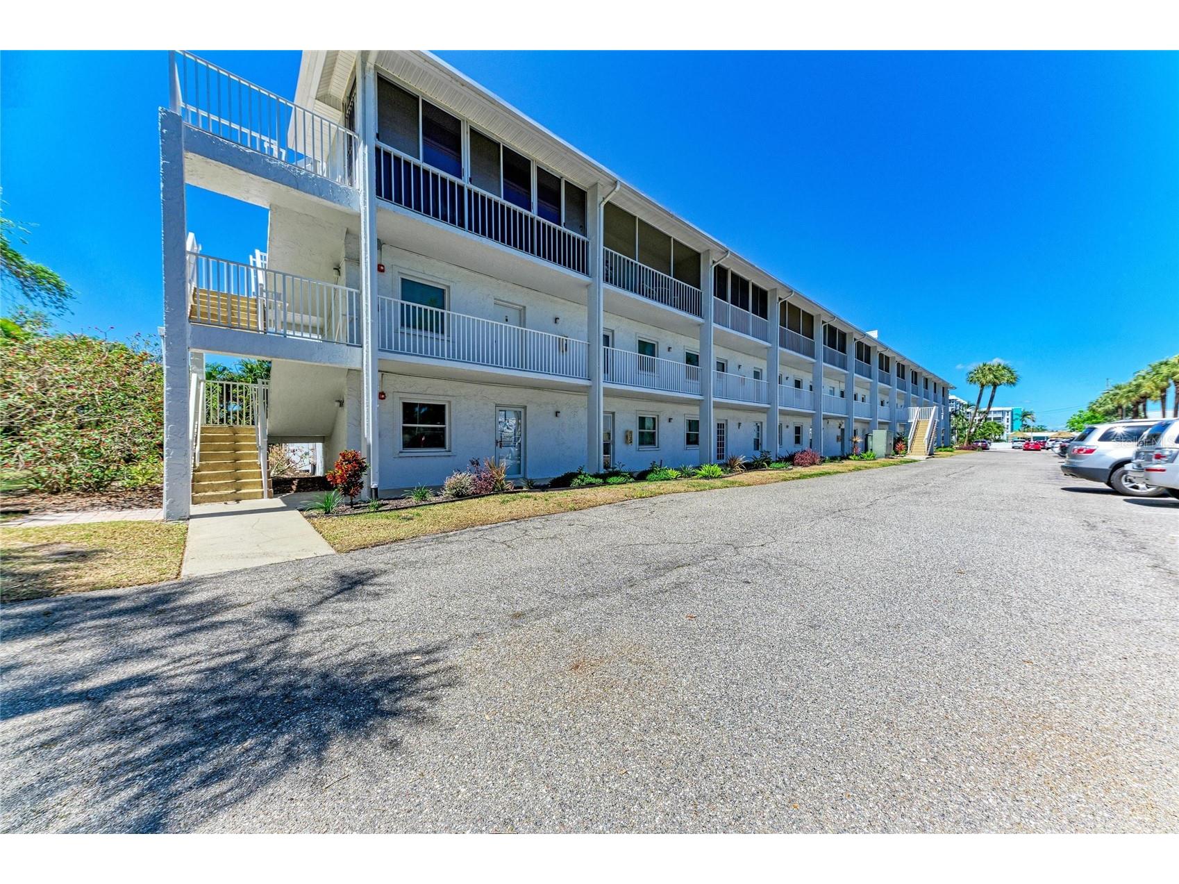 4920 38th Way S #210 Saint Petersburg FL 33711 TB8490503 image1