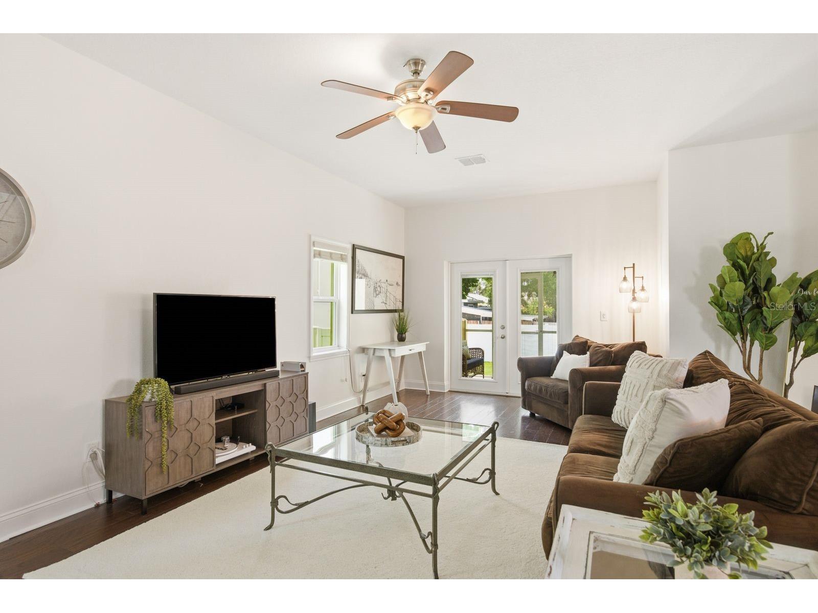 4920 3rd Street N Saint Petersburg FL 33703 TB8505005 image18