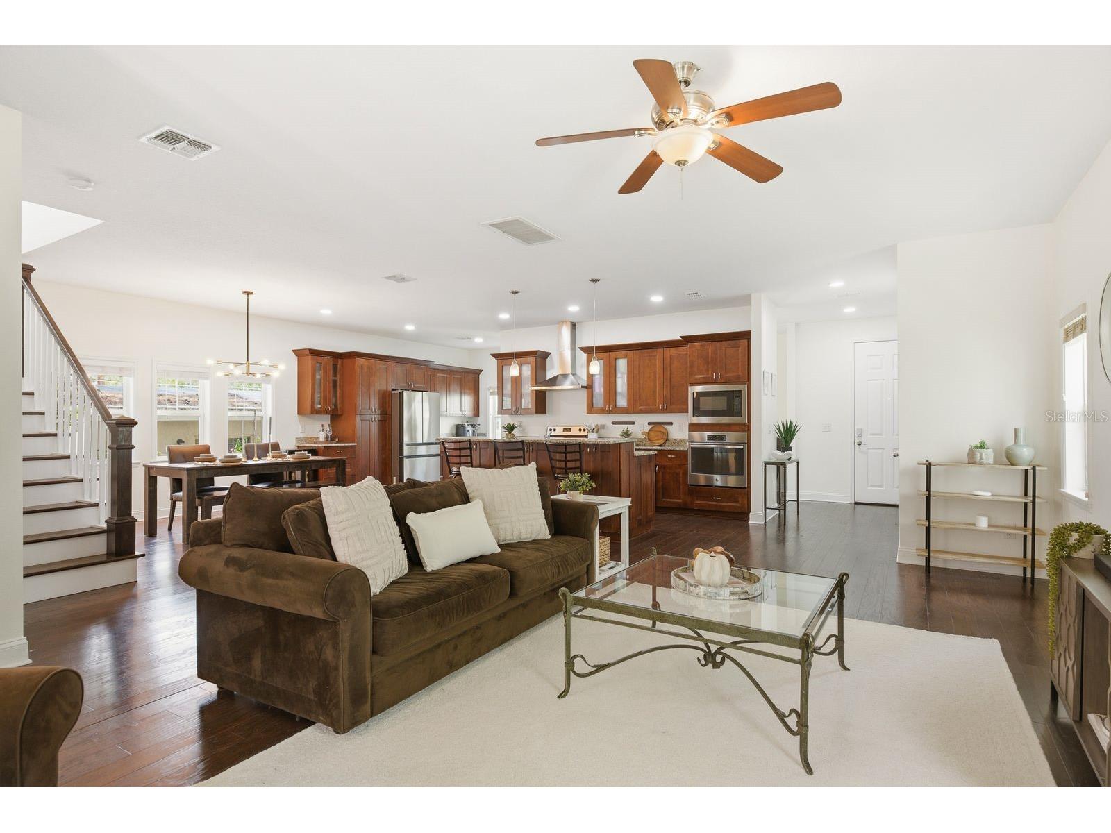 4920 3rd Street N Saint Petersburg FL 33703 TB8505005 image20