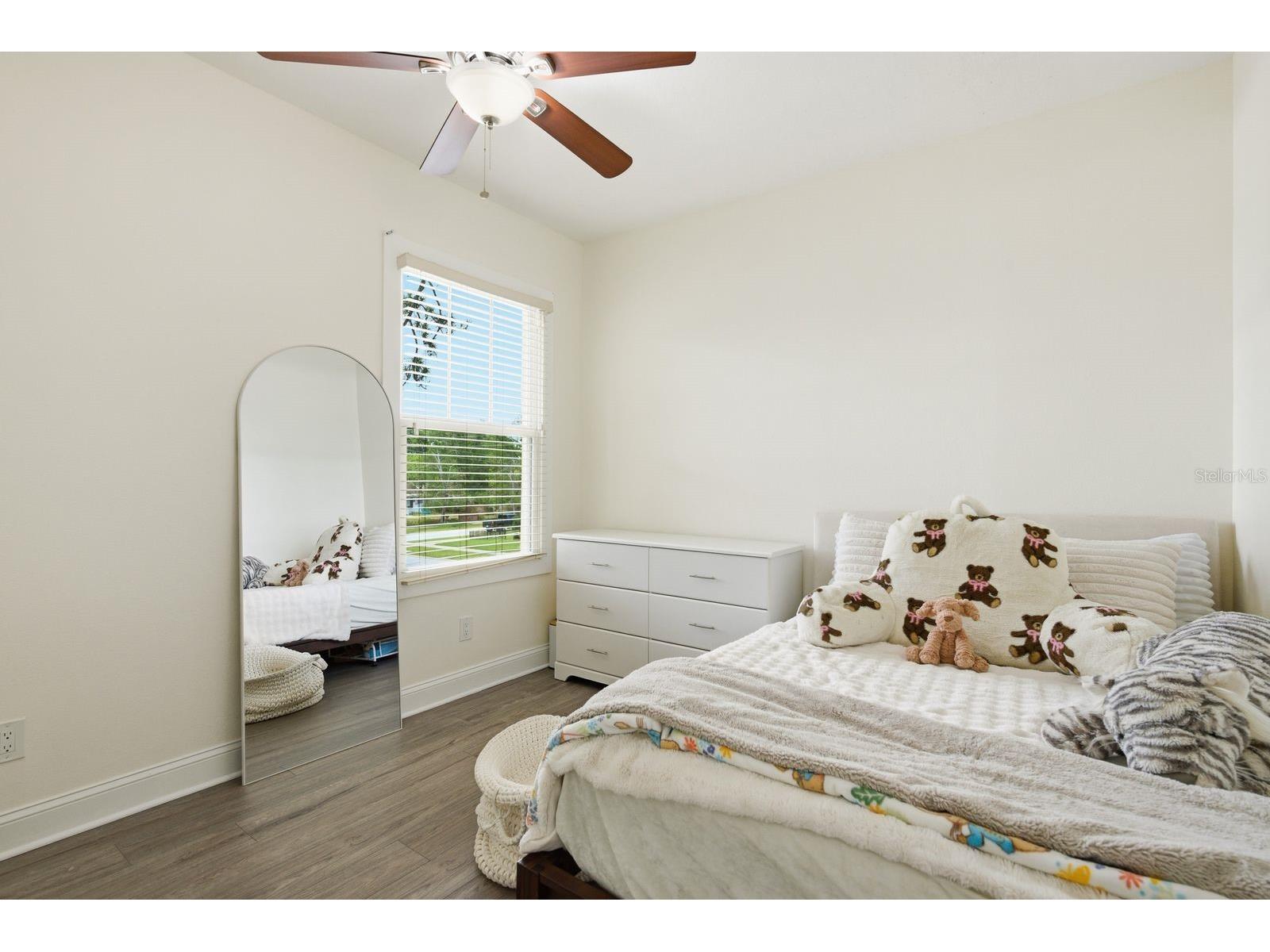 4920 3rd Street N Saint Petersburg FL 33703 TB8505005 image32
